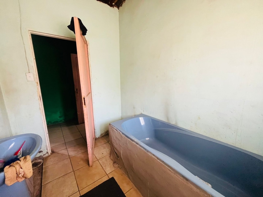 4 Bedroom Property for Sale in Grasslands Free State